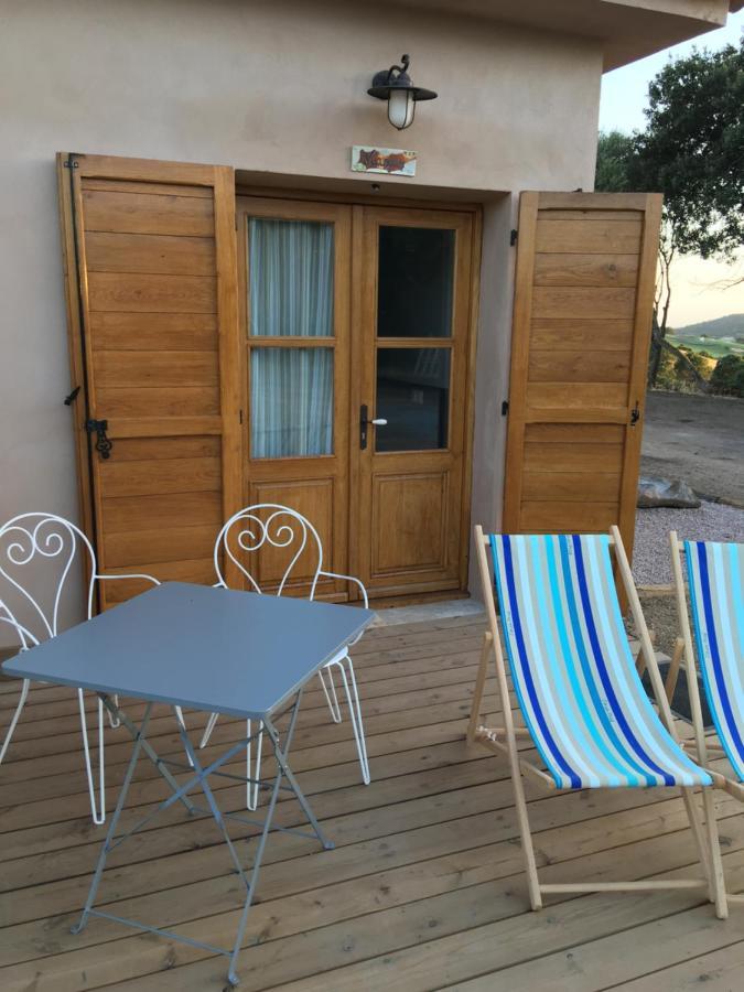 Ferme De Roccapina Bed & Breakfast Sarragia Dış mekan fotoğraf